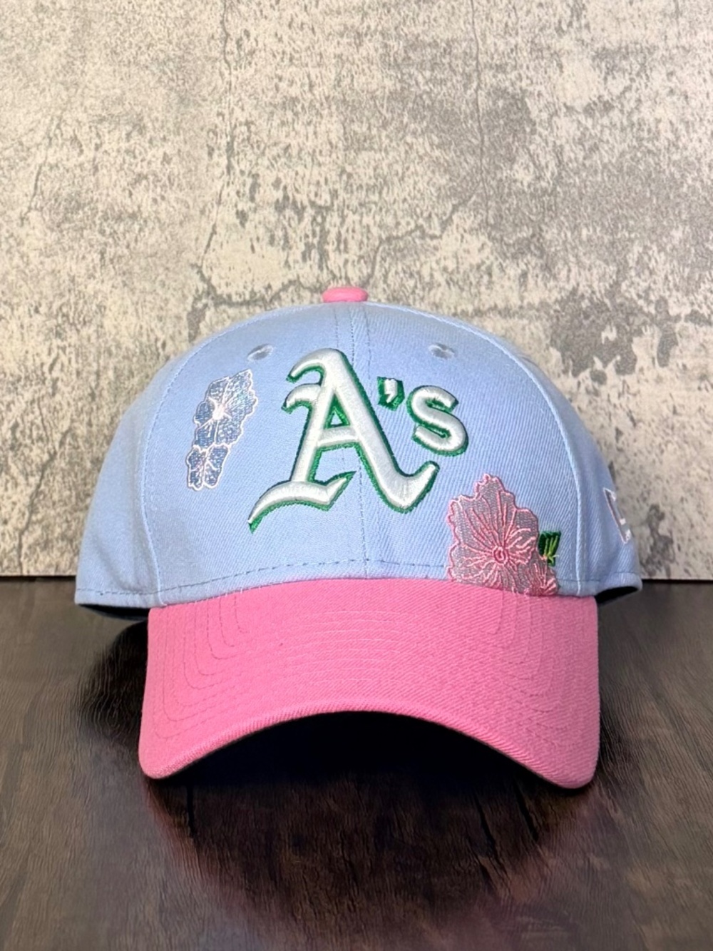New Era 9FORTY Low Profile MLB Oakland Athletics Sakura Blossom Snapback Hat NWT